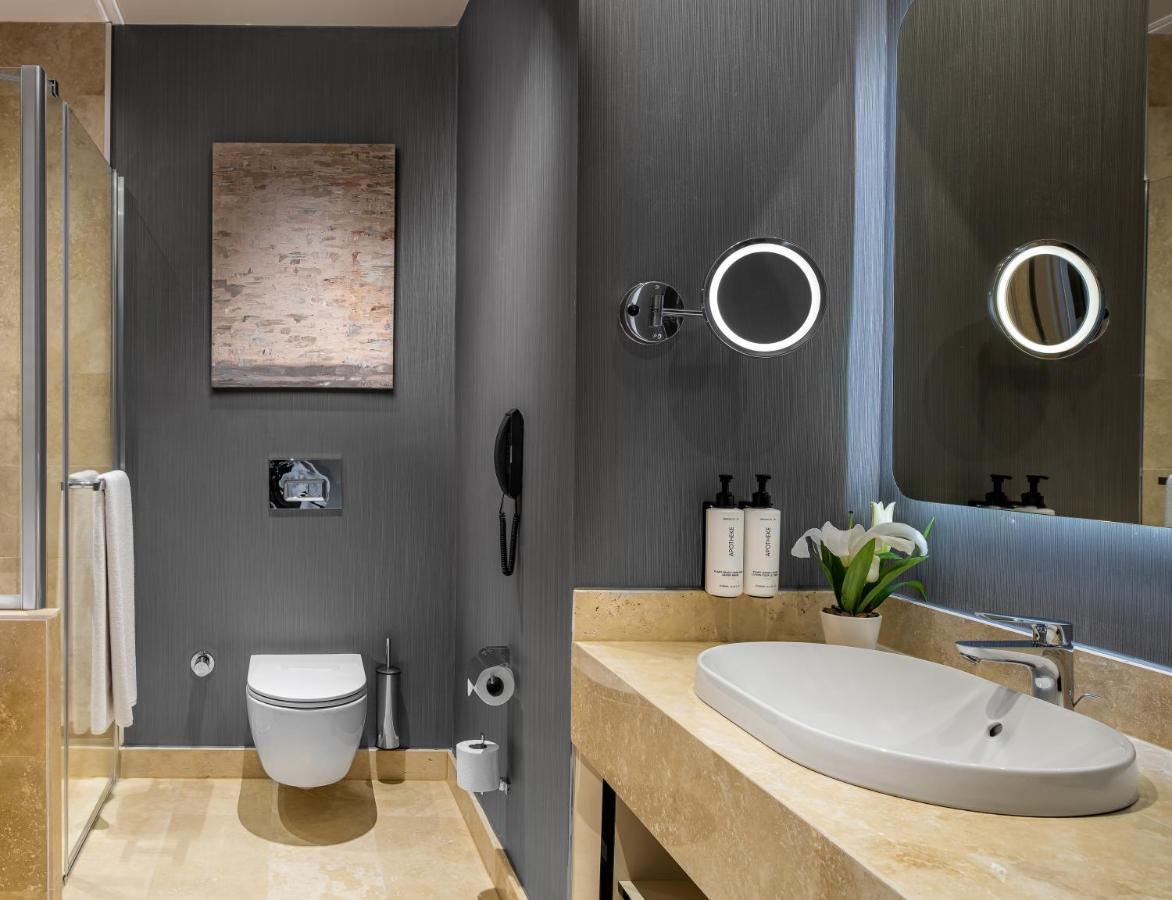 Crowne Plaza - Istanbul Tuzla Viaport Marina By Ihg Hotell Exteriör bild