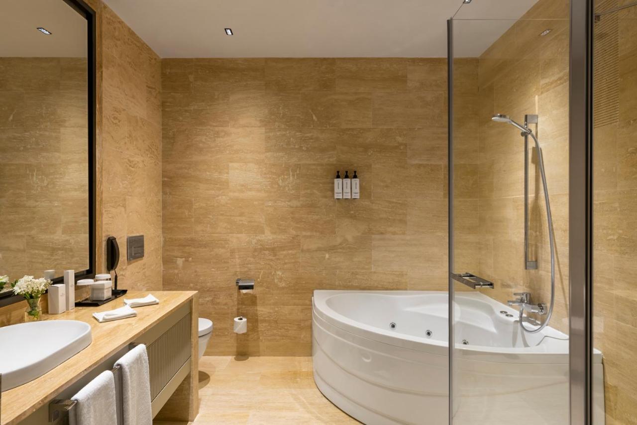 Crowne Plaza - Istanbul Tuzla Viaport Marina By Ihg Hotell Exteriör bild